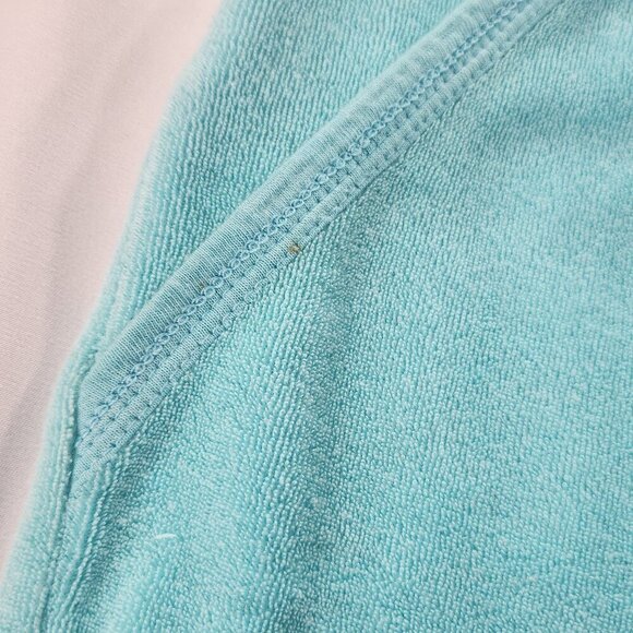 Land's End Blue Pants/Sweat Suit
Lot G - Picture 10 of 11